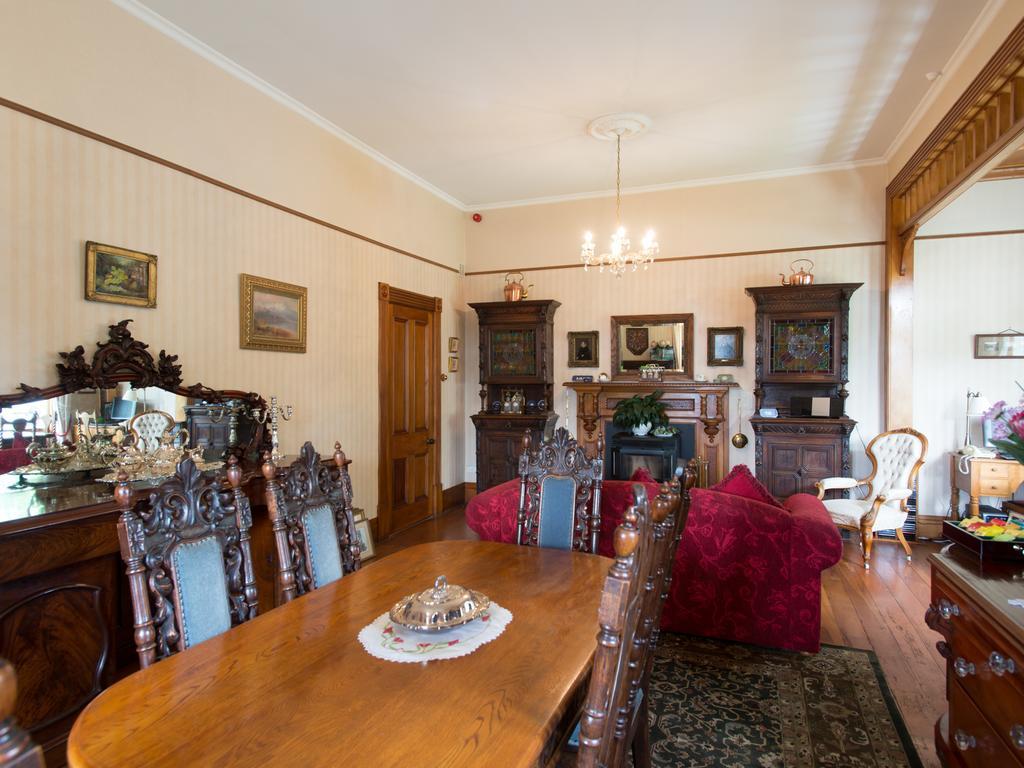 Sussex House Bed & Breakfast Nelson Exterior photo